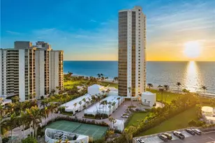 4601 Gulf Shore Blvd N, Naples, FL 34103 - Photo 14