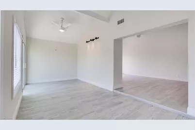 930 SW 28th St, Cape Coral, FL 33914 - Photo 12