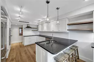 4451 Gulf Shore Blvd N, Naples, FL 34103 - Photo 4