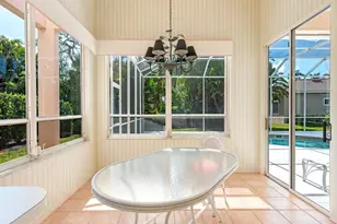 584 Eagle Creek Dr, Naples, FL 34113 - Photo 6