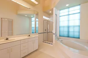 584 Eagle Creek Dr, Naples, FL 34113 - Photo 8