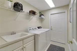 28608 San Lucas Ln, Bonita Springs, FL 34135 - Photo 30