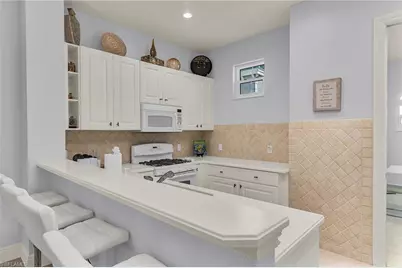 9219 Corfu Ct #202, Naples, FL 34114 - Photo 10