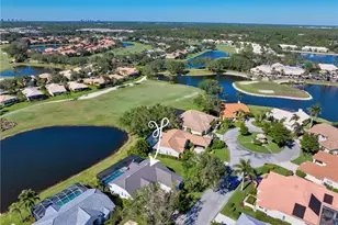 28450 Rochester Ct, Bonita Springs, FL 34135 - Photo 4