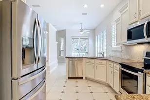 9190 Troon Lakes Dr, Naples, FL 34109 - Photo 20