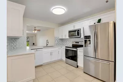 744 Landover Cir #101, Naples, FL 34104 - Photo 8