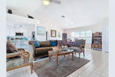 327 Conners Ave, Naples, FL 34108 - Photo 12