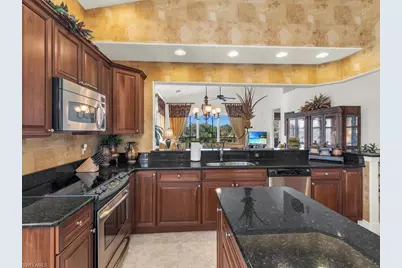 7869 Hawthorne Dr #303, Naples, FL 34113 - Photo 14