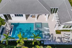 696 Fountainhead Ln, Naples, FL 34103 - Photo 46