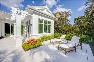 696 Fountainhead Ln, Naples, FL 34103 - Photo 44