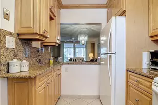 170 Turtle Lake Ct, Naples, FL 34105 - Photo 4