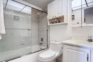 170 Turtle Lake Ct, Naples, FL 34105 - Photo 16