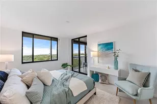 17 Bluebill Ave, Naples, FL 34108 - Photo 12