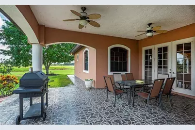 4007 Oak Haven Dr, Labelle, FL 33935 - Photo 6