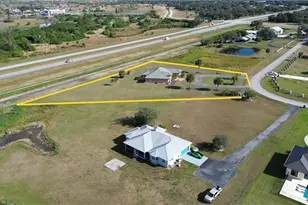 4007 Oak Haven Dr, Labelle, FL 33935 - Photo 12