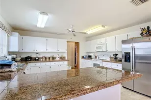 7397 Grande Pine Rd, Bokeelia, FL 33922 - Photo 14