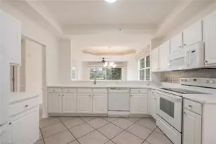 3964 Bishopwood Ct E, Naples, FL 34114 - Photo 6