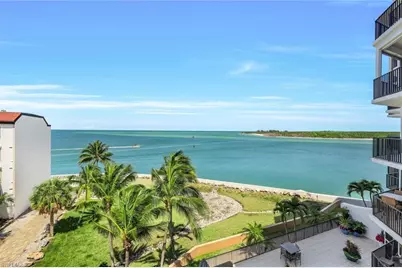 700 La Peninsula Blvd #401, Naples, FL 34113 - Photo 34