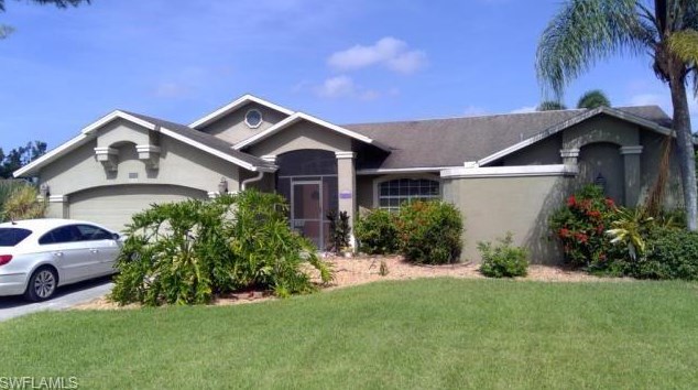 9949 Country Oaks Dr, Fort Myers, FL 33967-6207