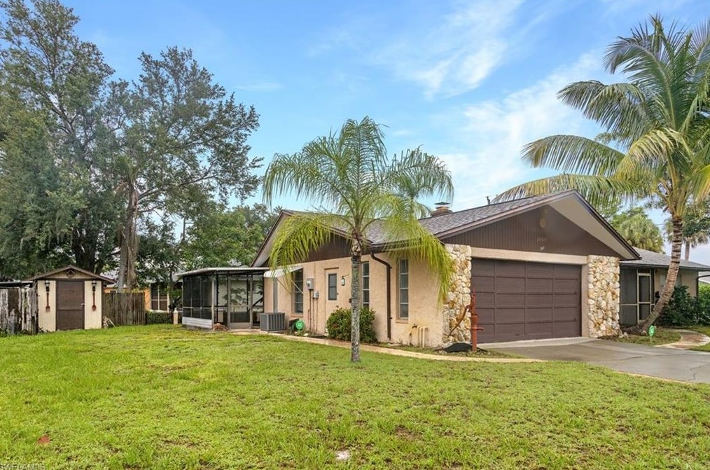 10999 Ragsdale St, Bonita Springs, FL 34135