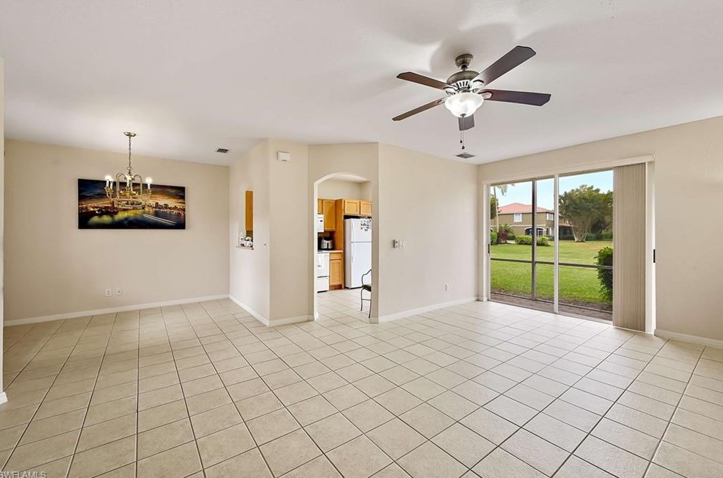 9755 Roundstone Cir, Fort Myers, FL 33967-5156