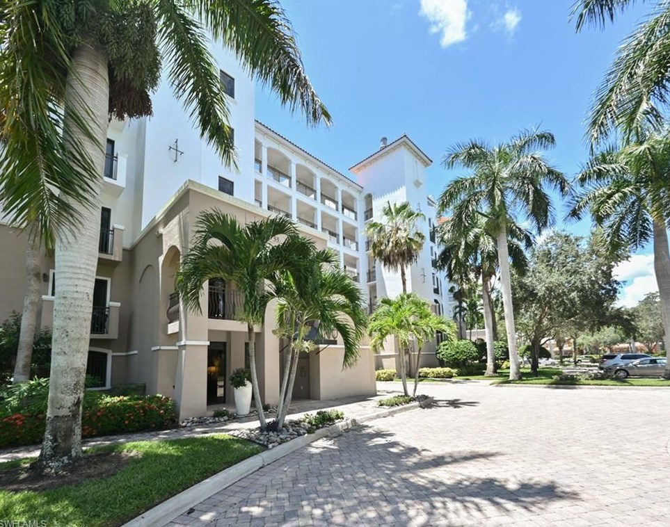 10731 Mirasol Dr Apt 402, Fort Myers, FL 33913