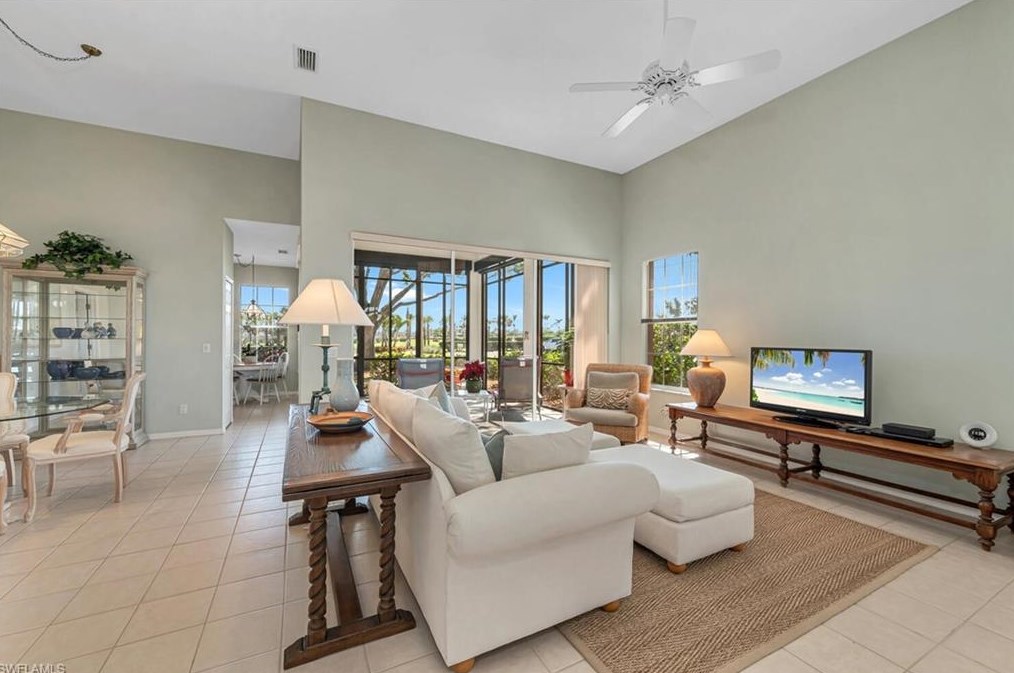 9500 Mariners Cove Ln, Fort Myers, FL 33919-4204