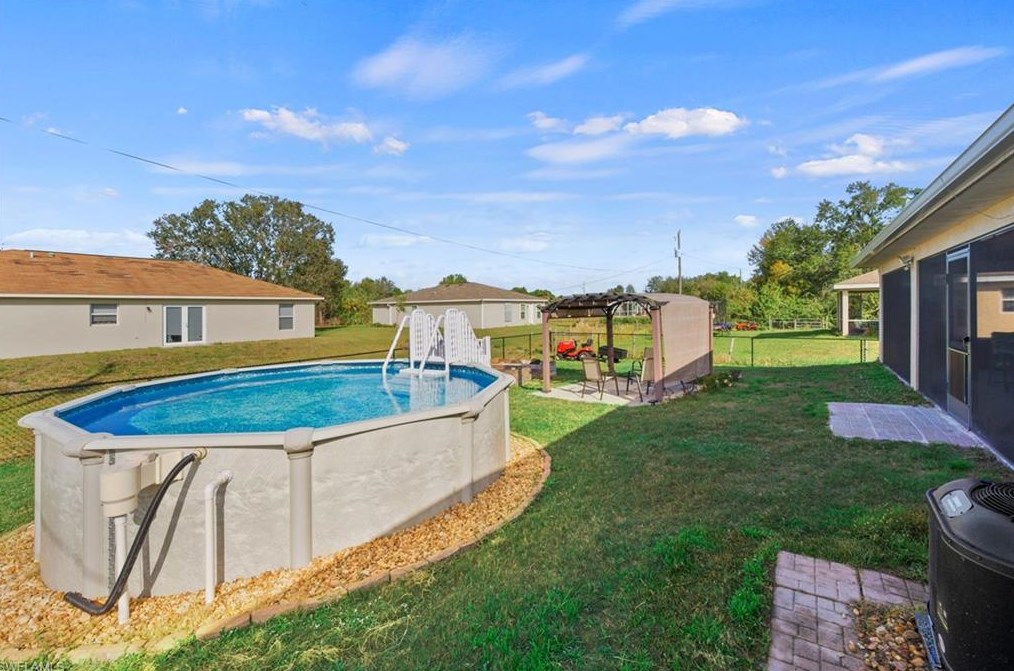 6023 Langdon Ave, Fort Myers, FL 33905-5733