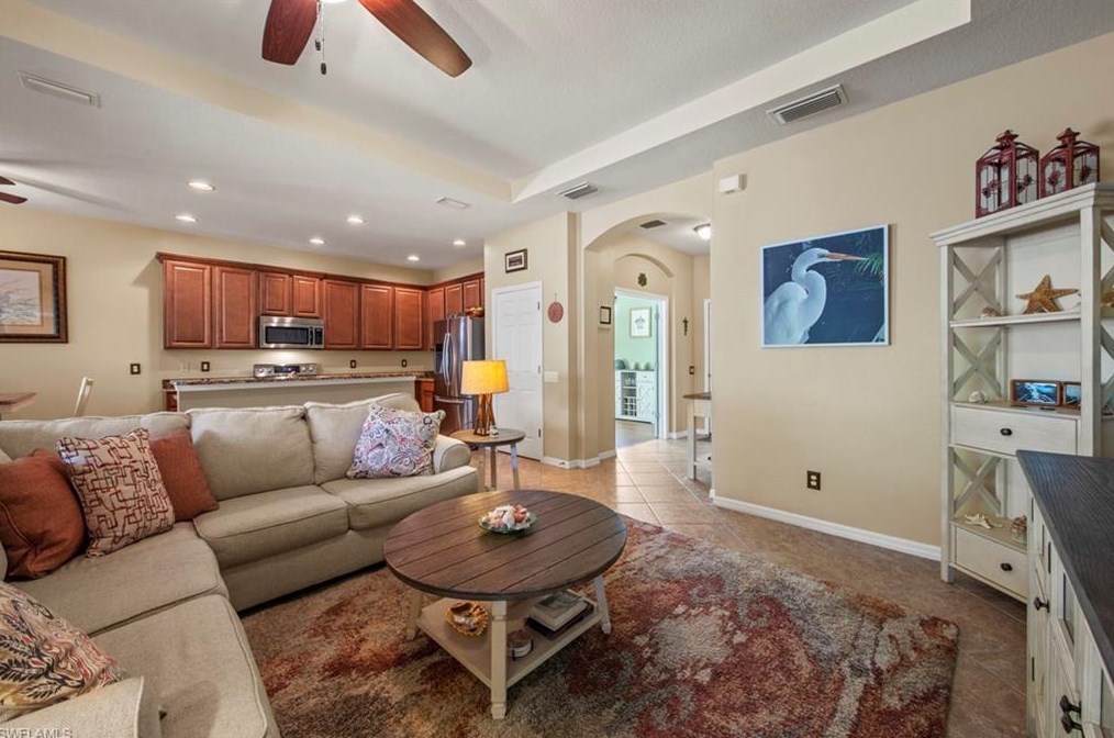 4390 Flatwood Ct, Fort Myers, FL 33908-4882