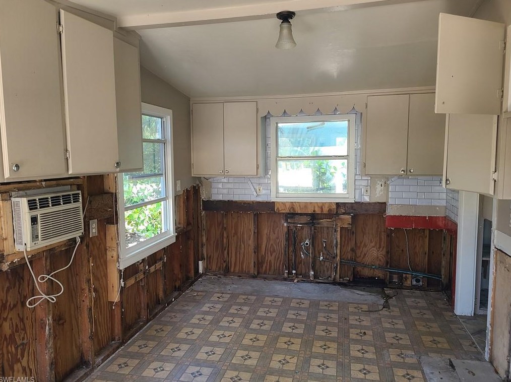 27554 Big Bend Rd, Bonita Springs, FL 34134