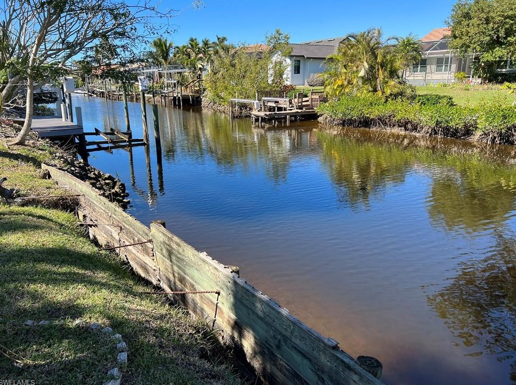 5680 Park Rd, Fort Myers, FL 33908-4605