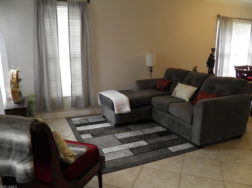 13560 Cherry Tree Ct, Fort Myers, FL 33912-5670