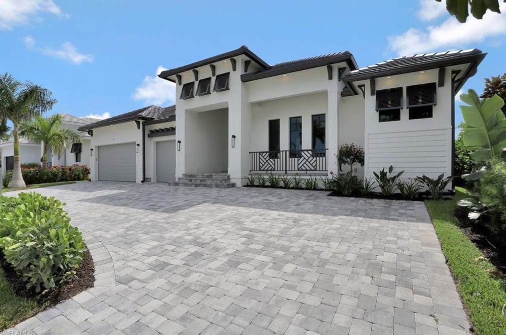 1660 Orleans Ct, Marco Island, FL 34145