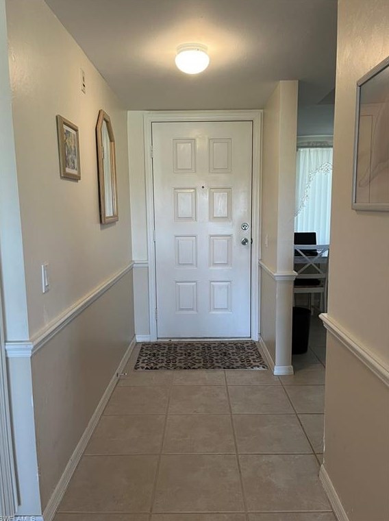 7320 Glenmoor Ln #2201, Naples, FL