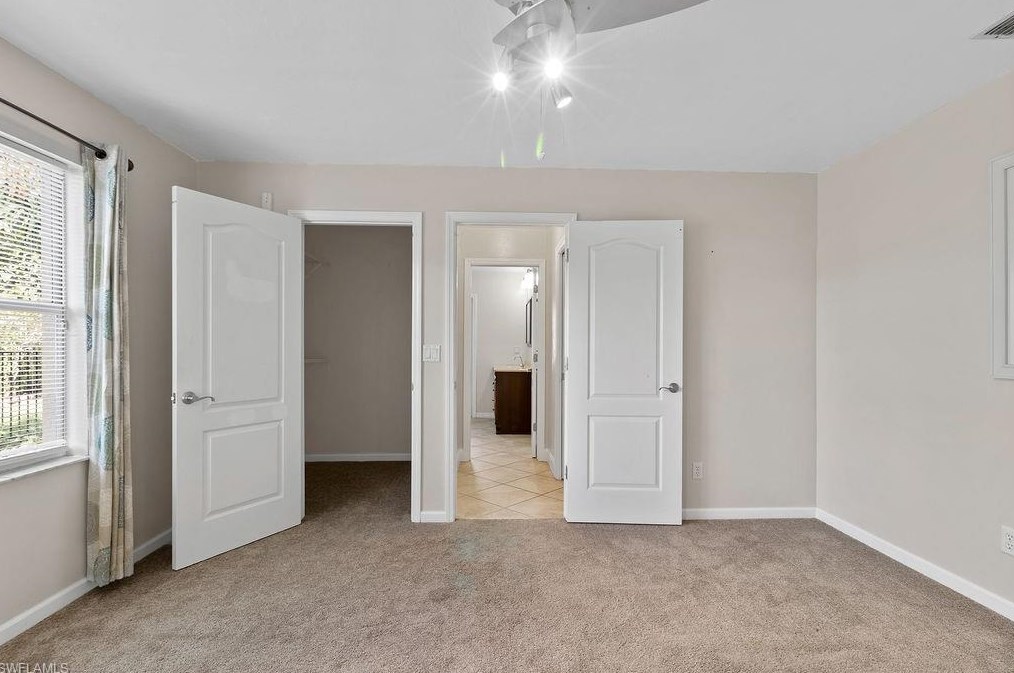 11470 Persimmon Ct, Fort Myers FL  33913-8120 exterior