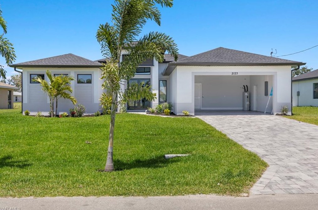 2123 5th Terrace, Cape Coral, FL 33909