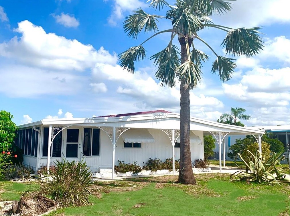 9318 Knight Rd, Bonita Springs, FL 34135
