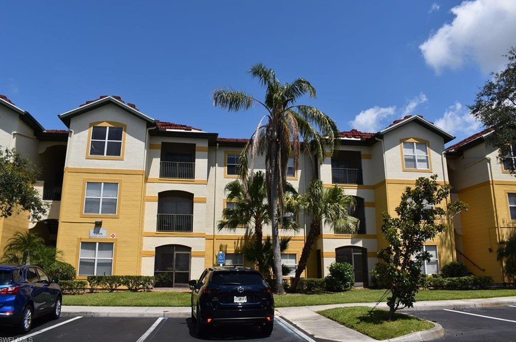 11510 Villa Grand #406, Fort Myers, FL 33913