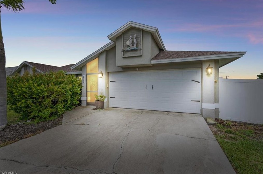 2221 6th Terrace, Cape Coral, FL 33990