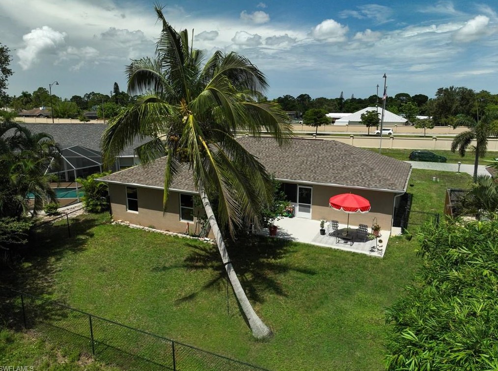 11568 Forest Mere Dr, Bonita Springs, FL 34135-6174