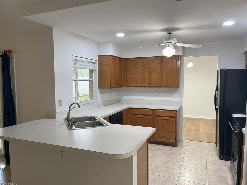 9758 Country Oaks Dr, Fort Myers, FL 33967-6200