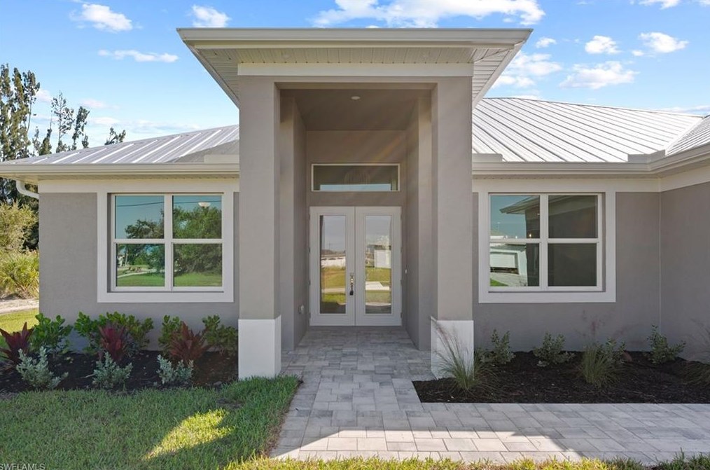 1825 31st Ave, Cape Coral, FL 33993-3754