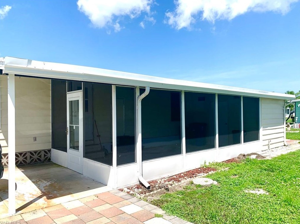 26287 Queen Mary Ln, Bonita Springs, FL 34135