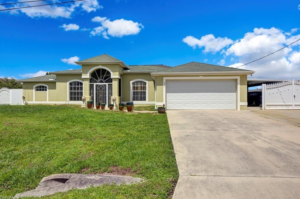 1303 Venice Ave N, Lehigh Acres, FL 33971