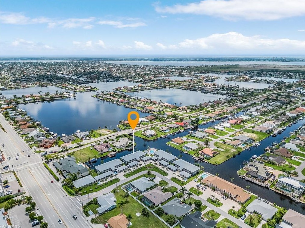 4817 8th St, Cape Coral, FL