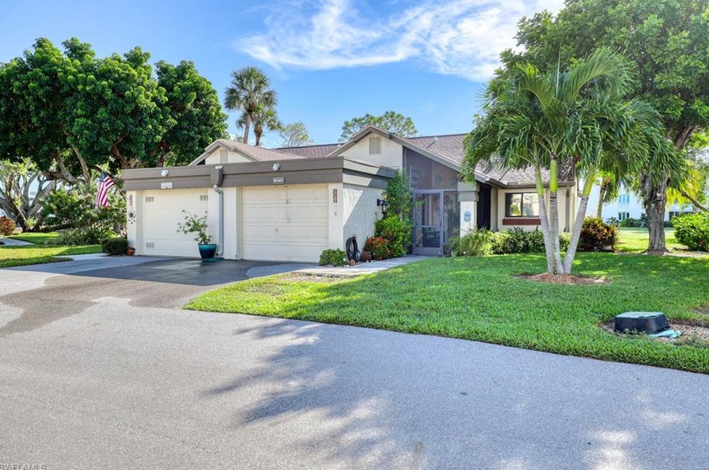 1721 Bent Tree Cir, Fort Myers, FL 33907-8009
