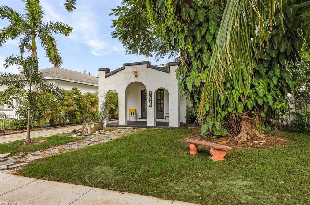 2929 Nelson St, Fort Myers, FL 33901-6019