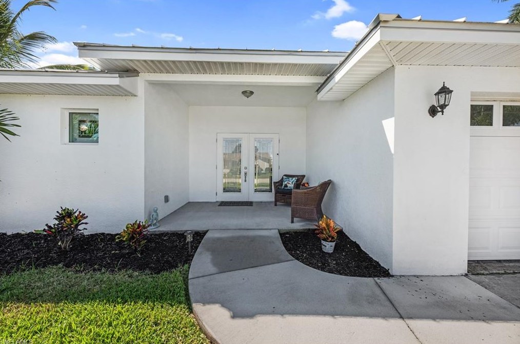 1411 Sautern Dr, Fort Myers, FL 33919-2730