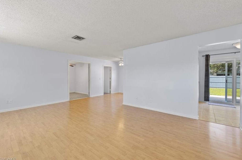8053 Kansas Rd, Fort Myers, FL 33967-3197