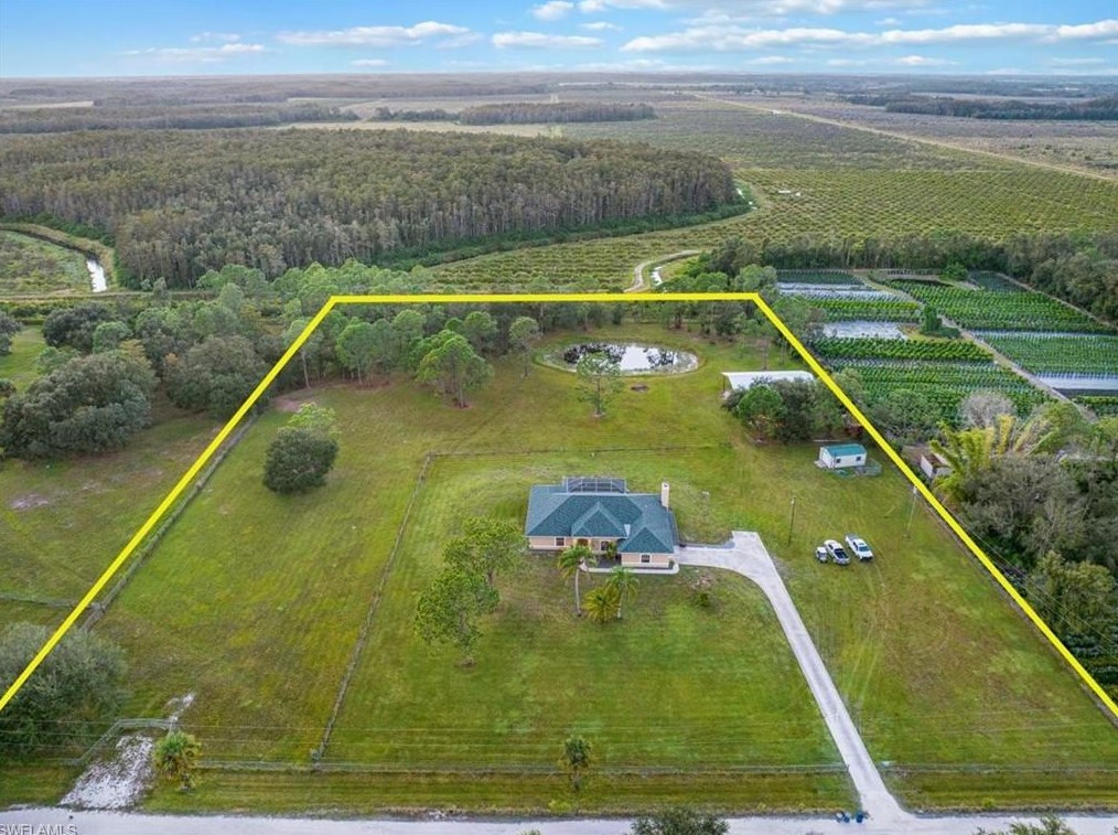 17090 Silver Panther Ln, Fort Myers, FL 33913-9051